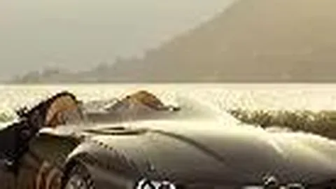 李宇春别样演绎《路口相遇》 展现美腿风采